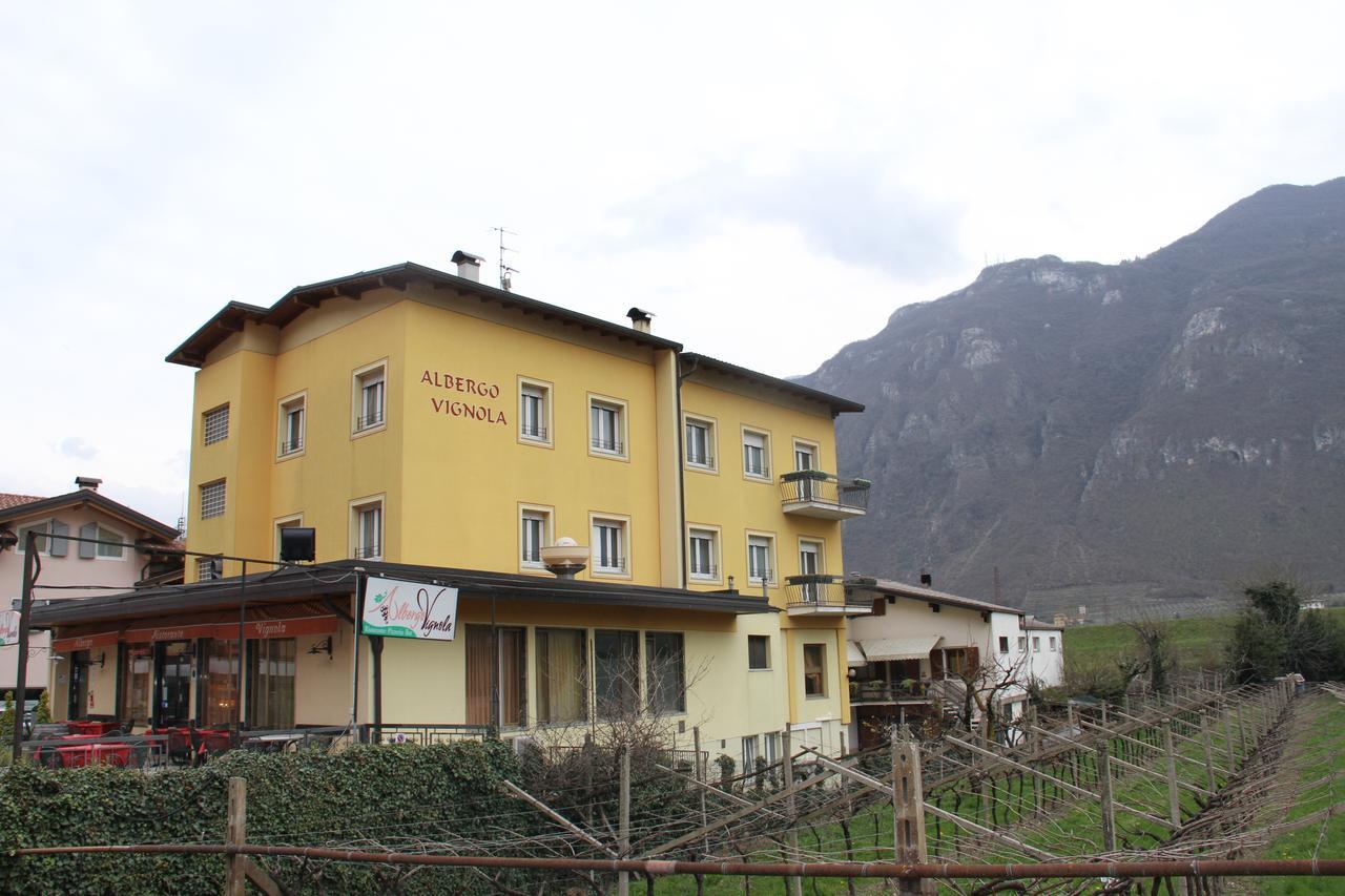 Vignola Rooms Avio Exterior foto
