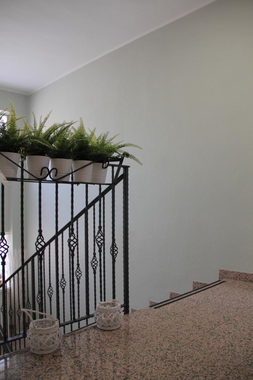 Vignola Rooms Avio Exterior foto